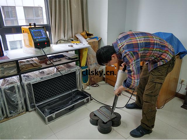 超聲(sheng)波消除(chu)工(gong)程機械焊(han)接件應力